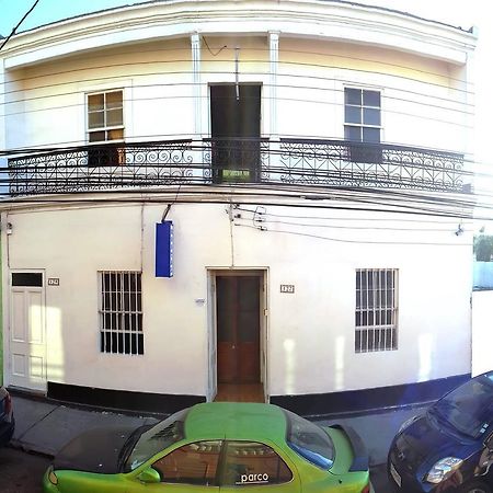 Hostal Casa Blanca Iquique Exterior foto